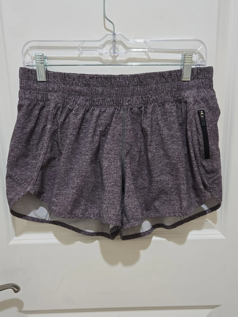 lululemon athletica women's heathered Grey running shorts